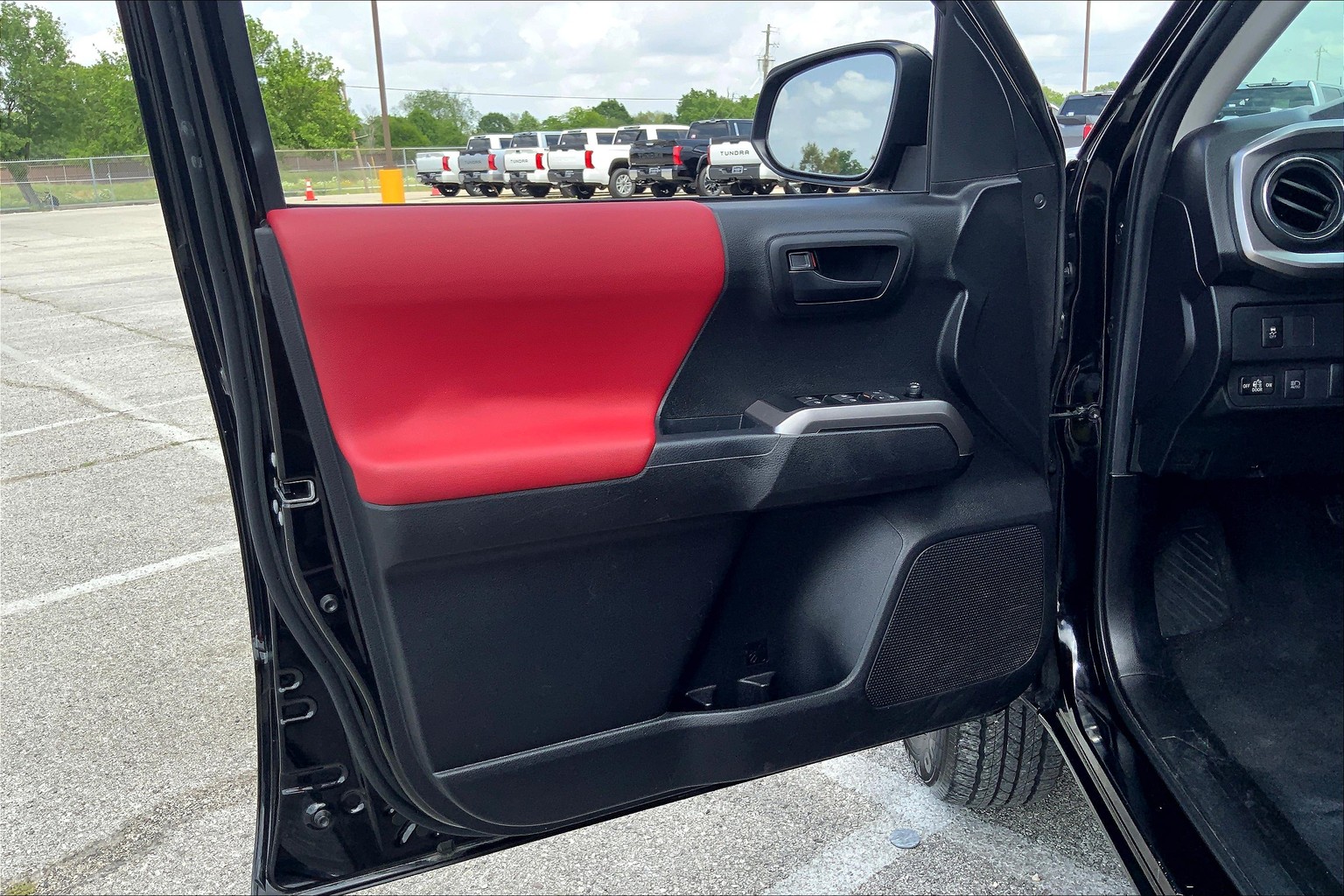 Tacoma Double Cab SR5