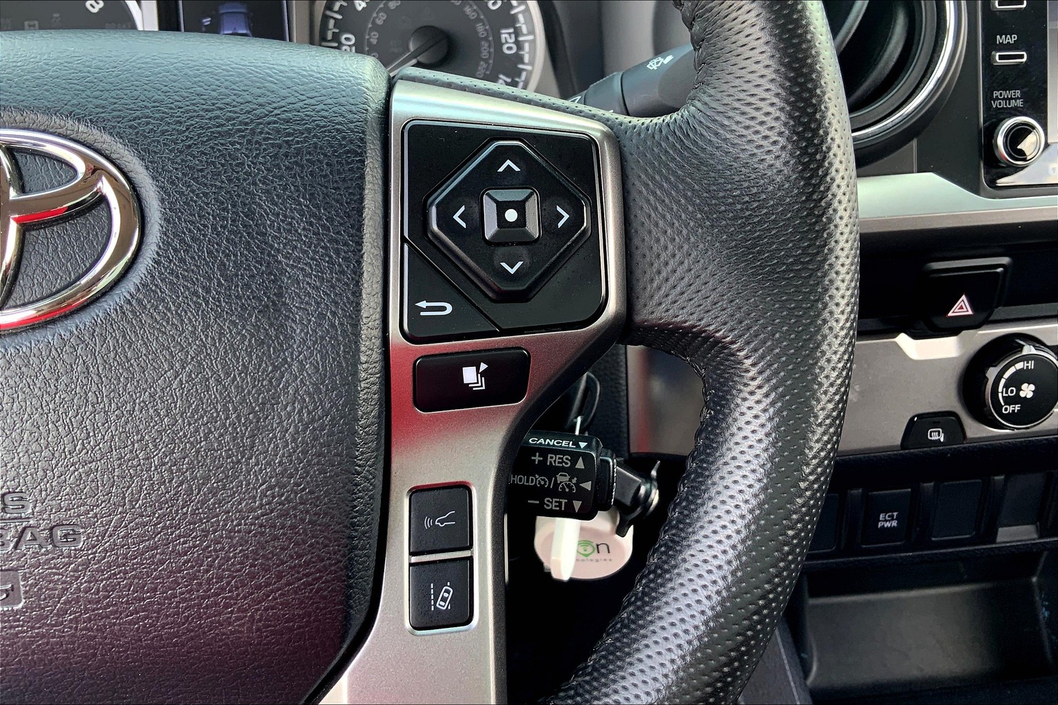 Tacoma Double Cab SR5