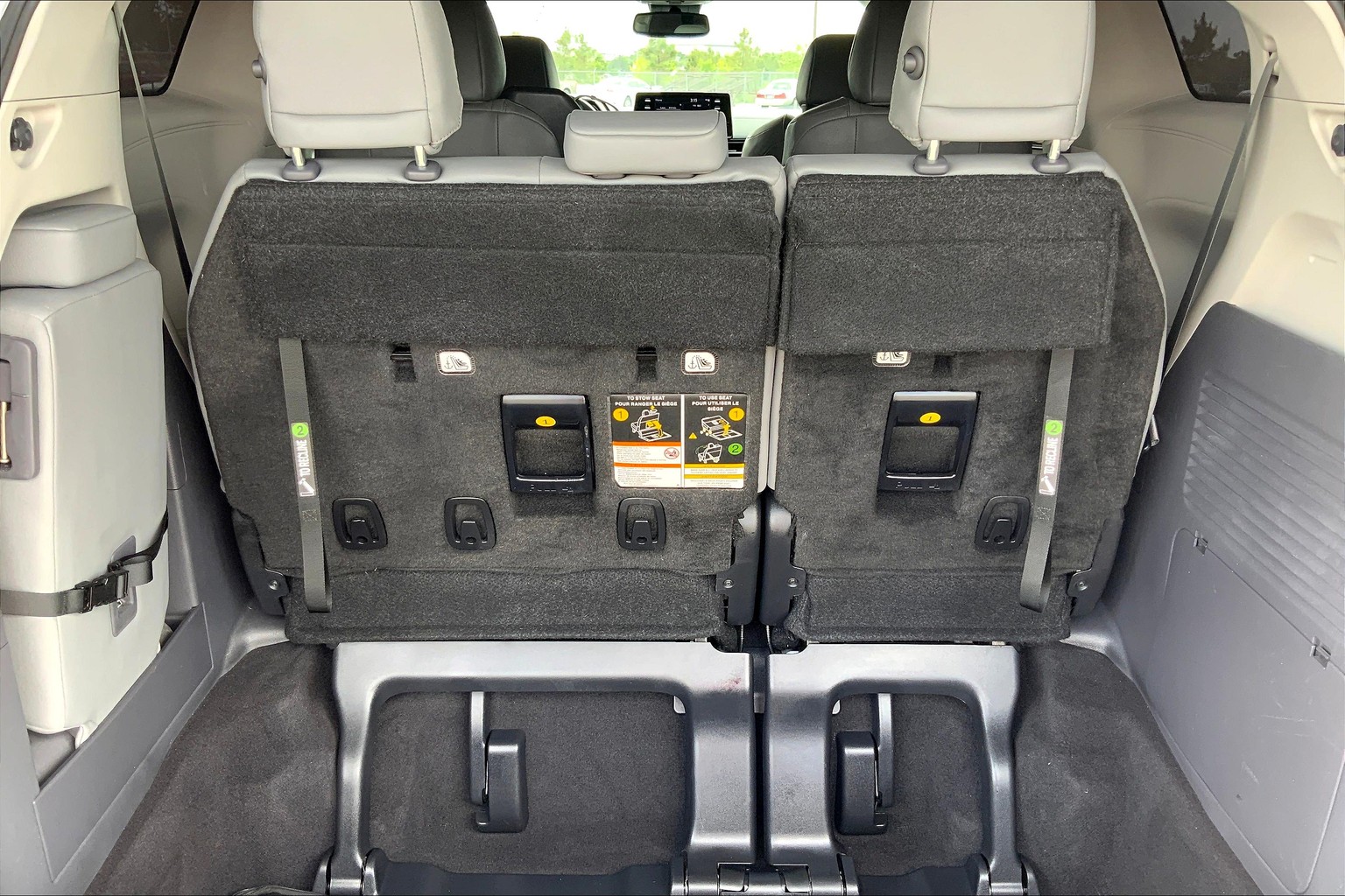 Sienna XLE 7-Passenger