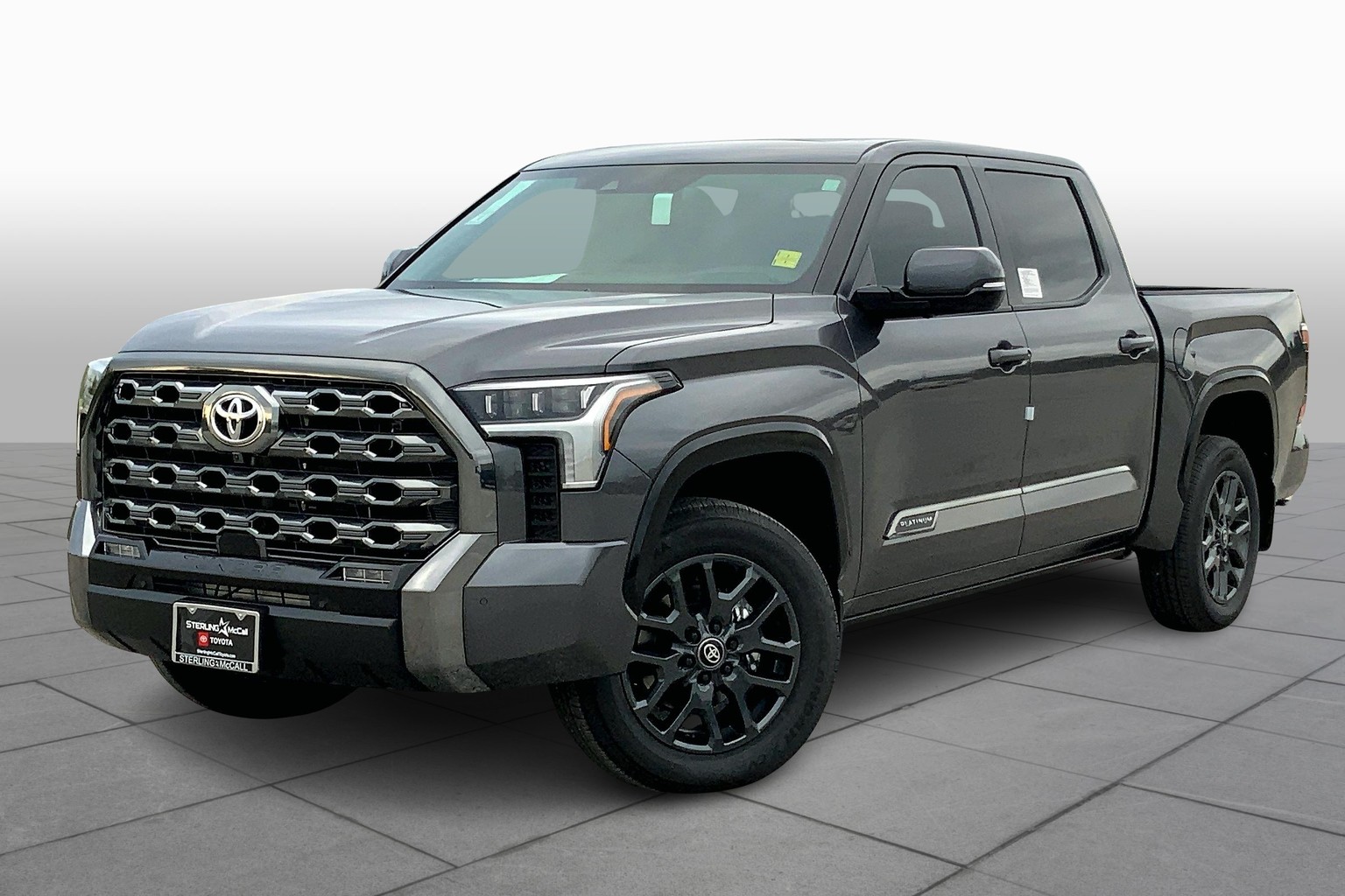 2025 Toyota Tundra Platinum's photo