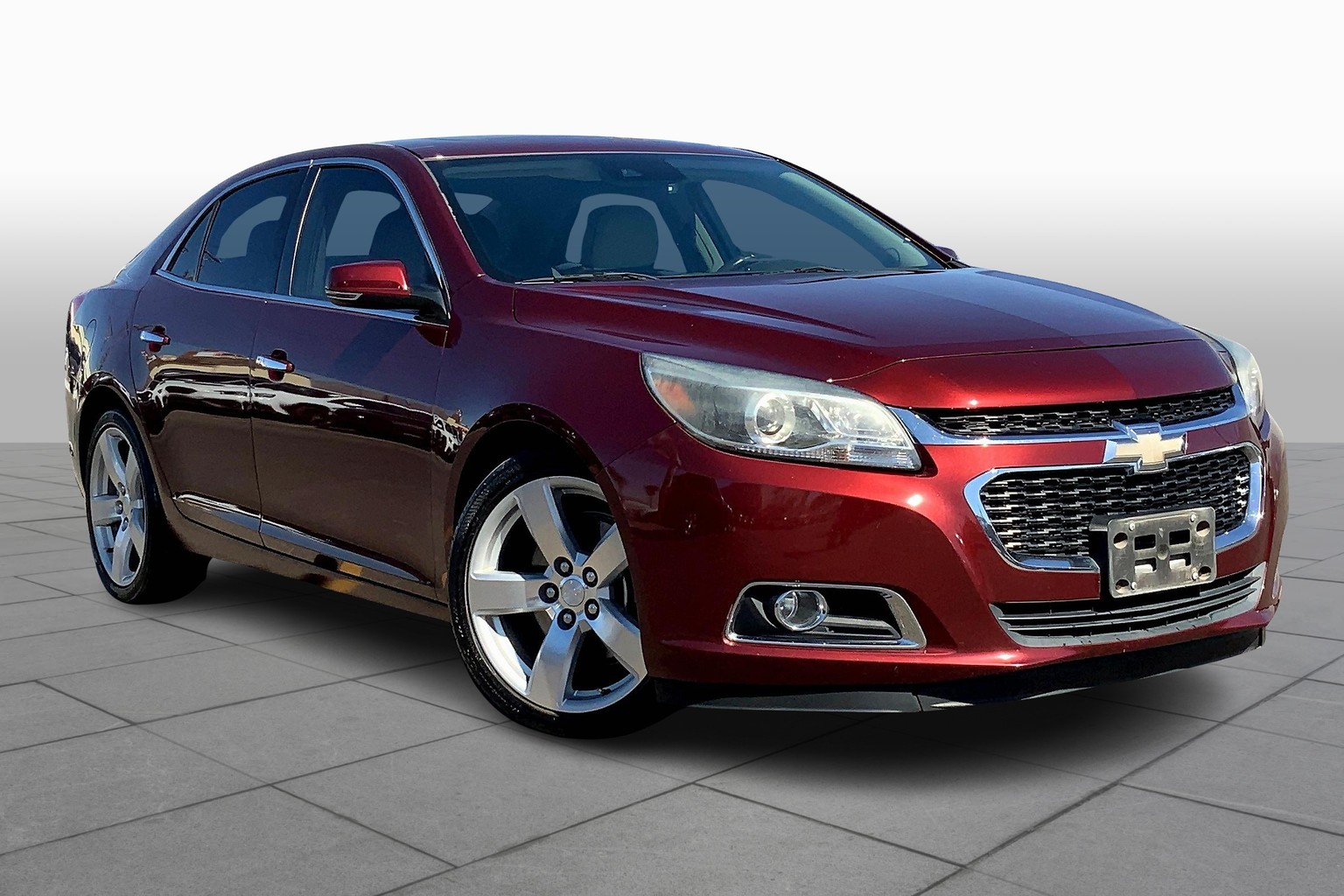 Used 2015 Chevrolet Malibu 2LZ with VIN 1G11G5SX8FF278991 for sale in El Paso, TX