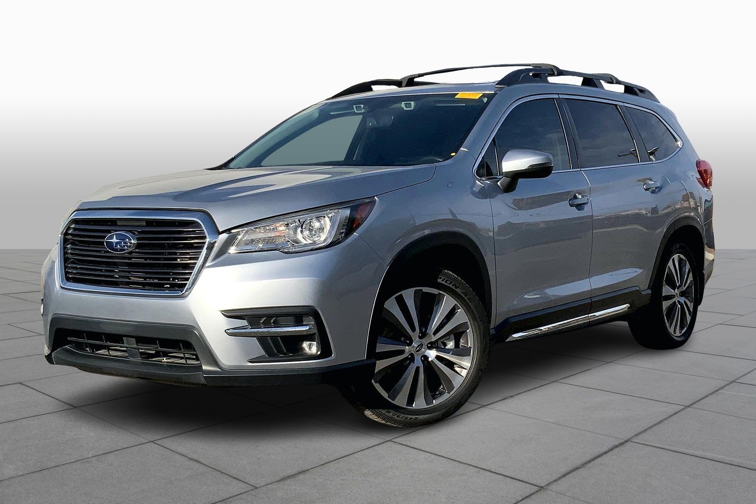 2022 Subaru Ascent Limited's photo