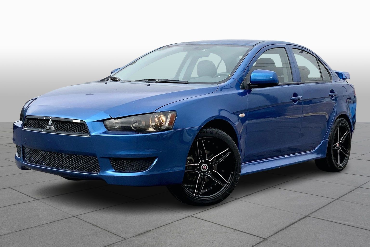 2010 Mitsubishi Lancer ES's photo