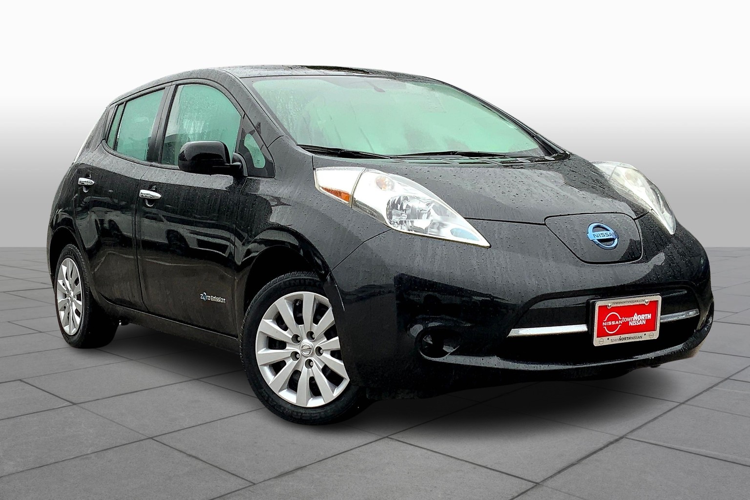 Used 2015 Nissan LEAF S with VIN 1N4AZ0CP2FC320680 for sale in Austin, TX