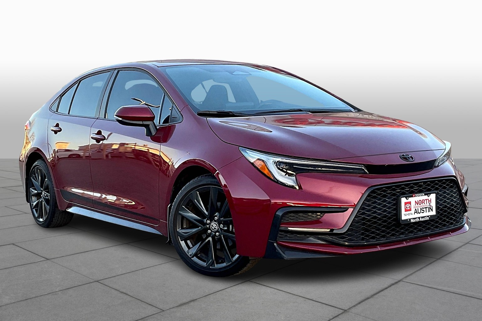 Used 2024 Toyota Corolla SE with VIN 5YFS4MCE3RP205228 for sale in Austin, TX