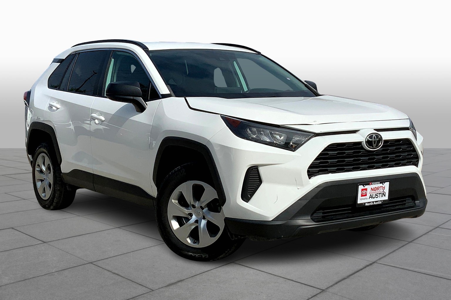 Used 2021 Toyota RAV4 LE with VIN 2T3H1RFV1MW142804 for sale in Austin, TX
