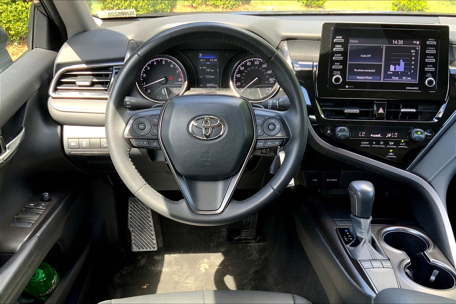 Camry SE