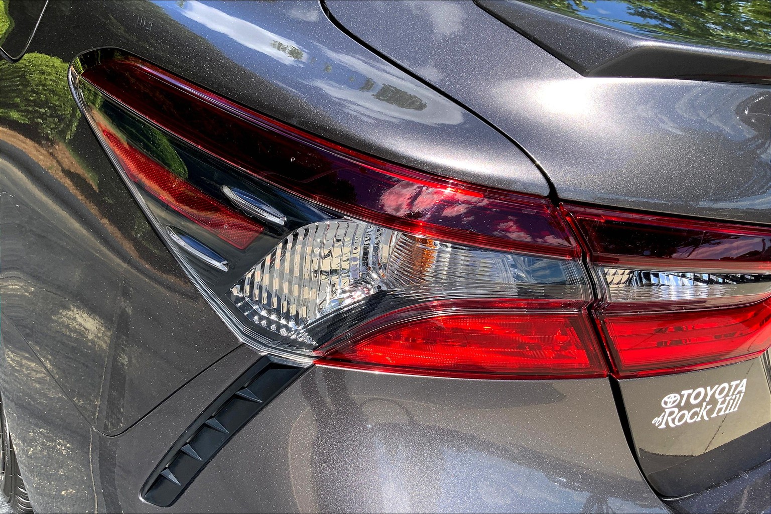Camry SE