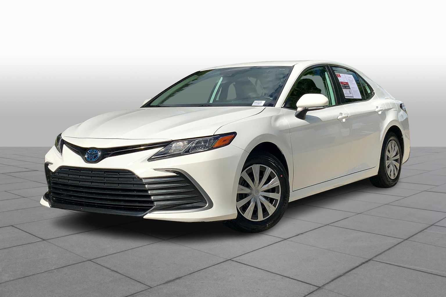 Camry Hybrid LE