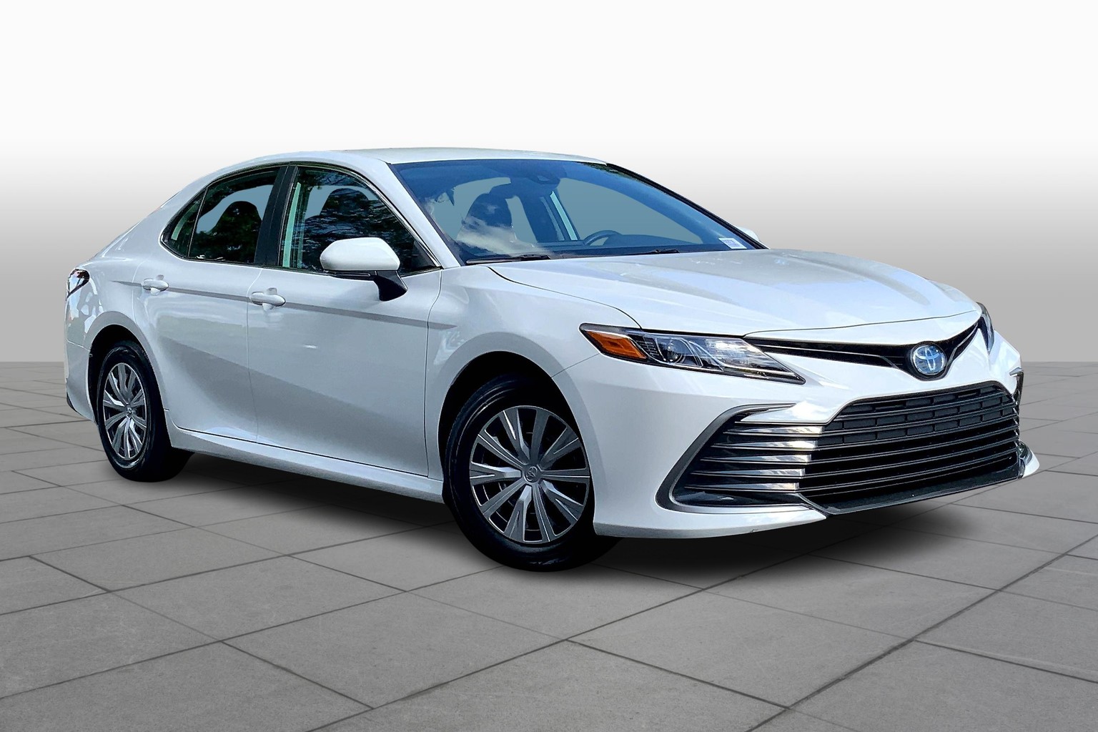 Camry Hybrid LE