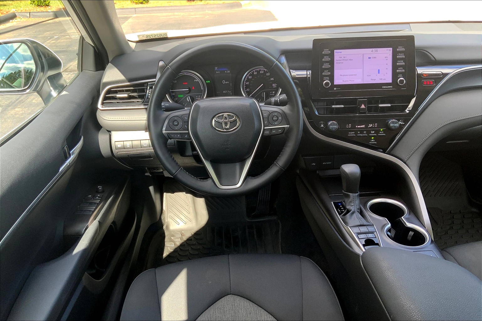 Camry Hybrid LE