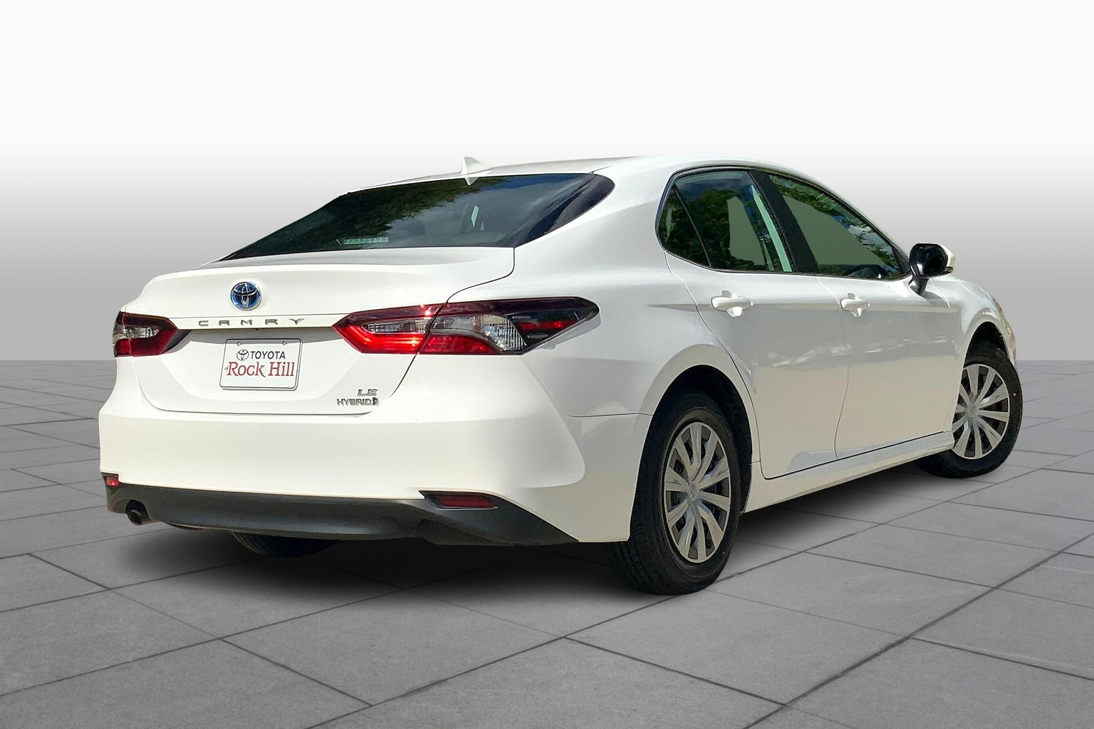 Camry Hybrid LE