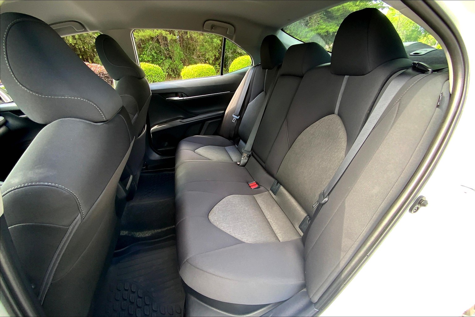 Camry Hybrid LE