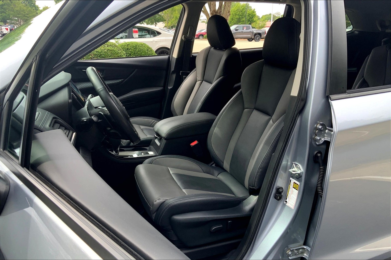 Ascent Onyx Edition 7 Passenger