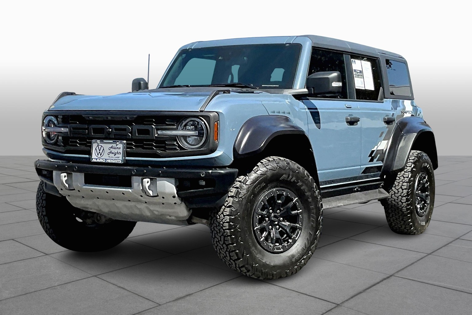 2023 Ford Bronco 4-Door Raptor's photo
