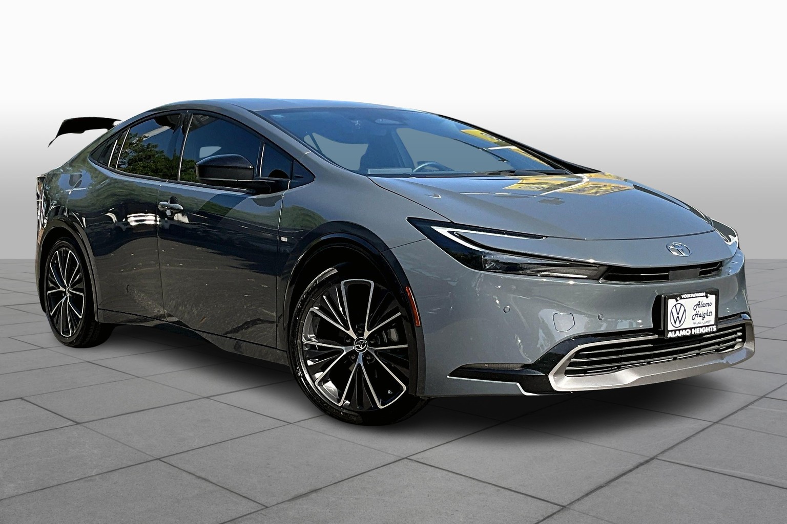 Prius XLE