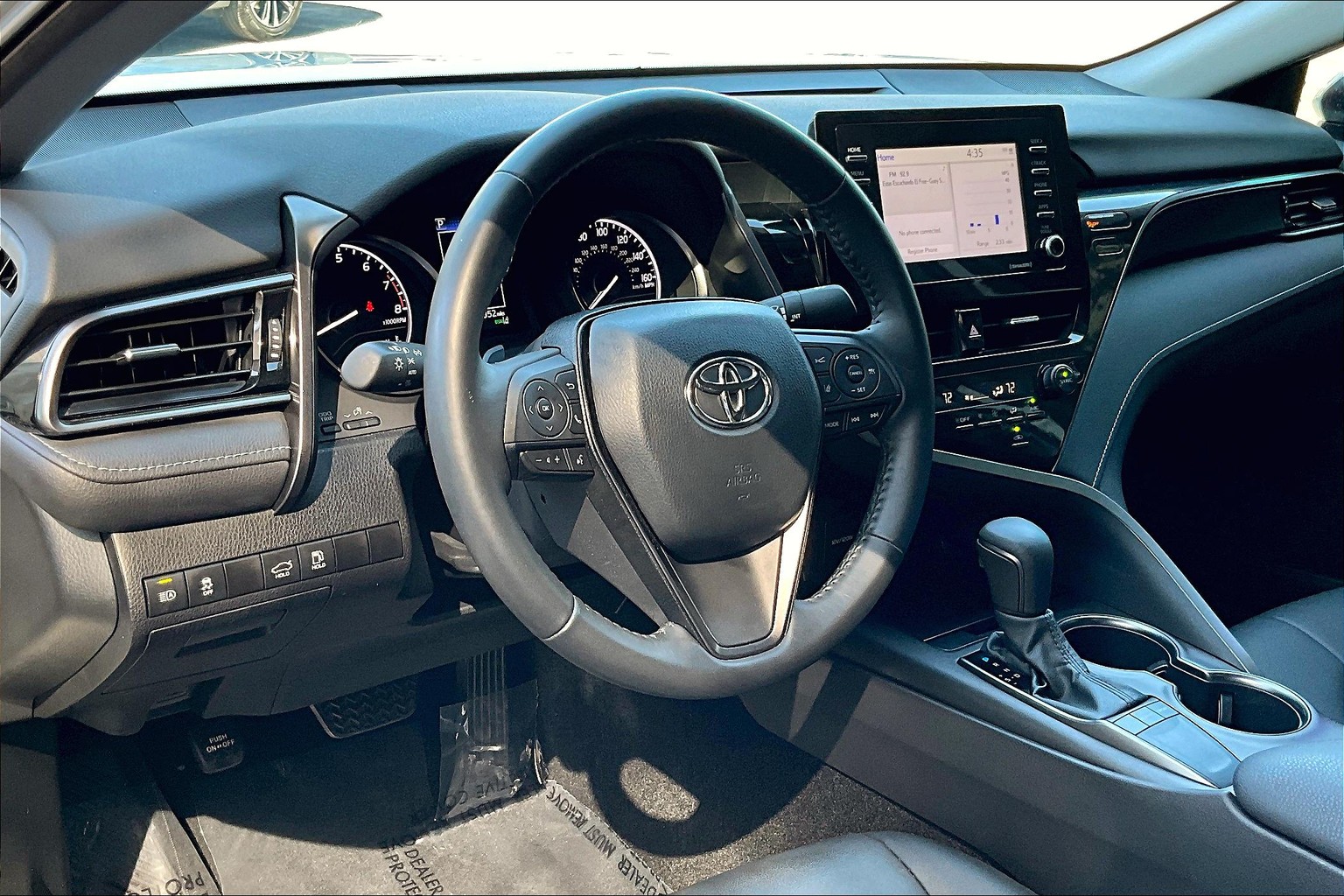 Camry SE