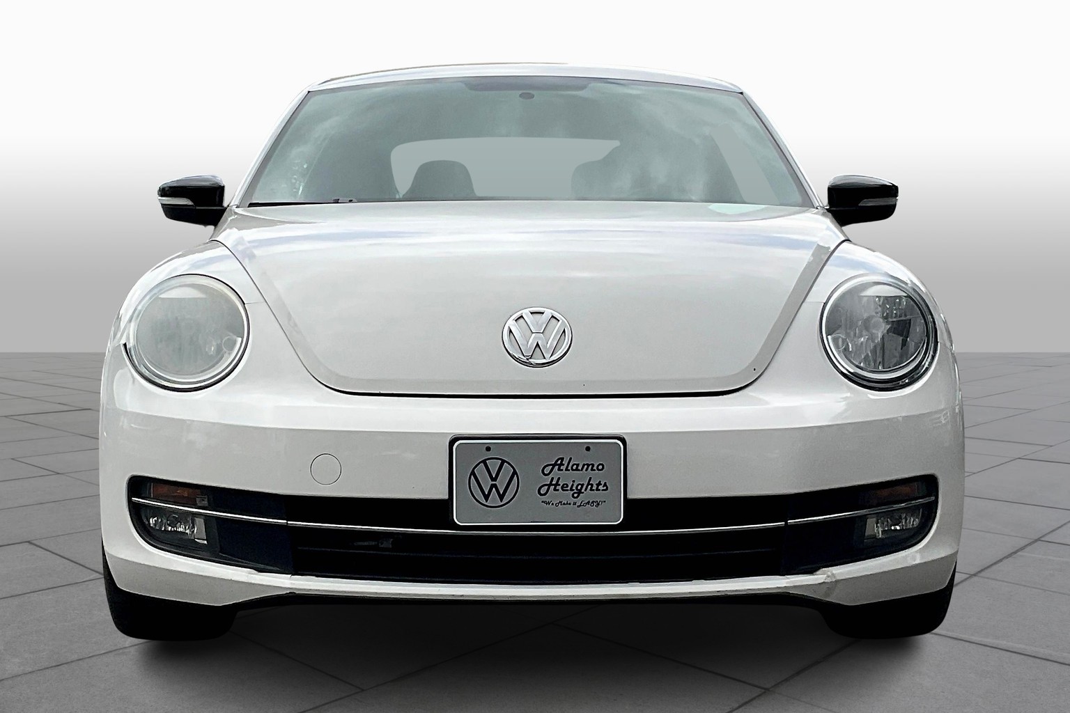 Used 2012 Volkswagen Beetle 2.0 with VIN 3VWVA7AT5CM602878 for sale in San Antonio, TX