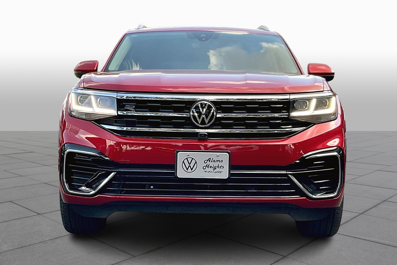 Certified 2022 Volkswagen Atlas SEL Premium R-Line with VIN 1V2FR2CA9NC501473 for sale in San Antonio, TX