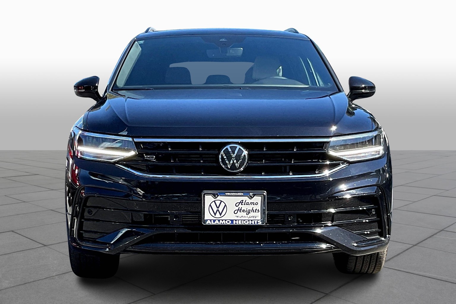 Certified 2024 Volkswagen Tiguan SE R-LINE BLACK with VIN 3VVCB7AX3RM005166 for sale in San Antonio, TX