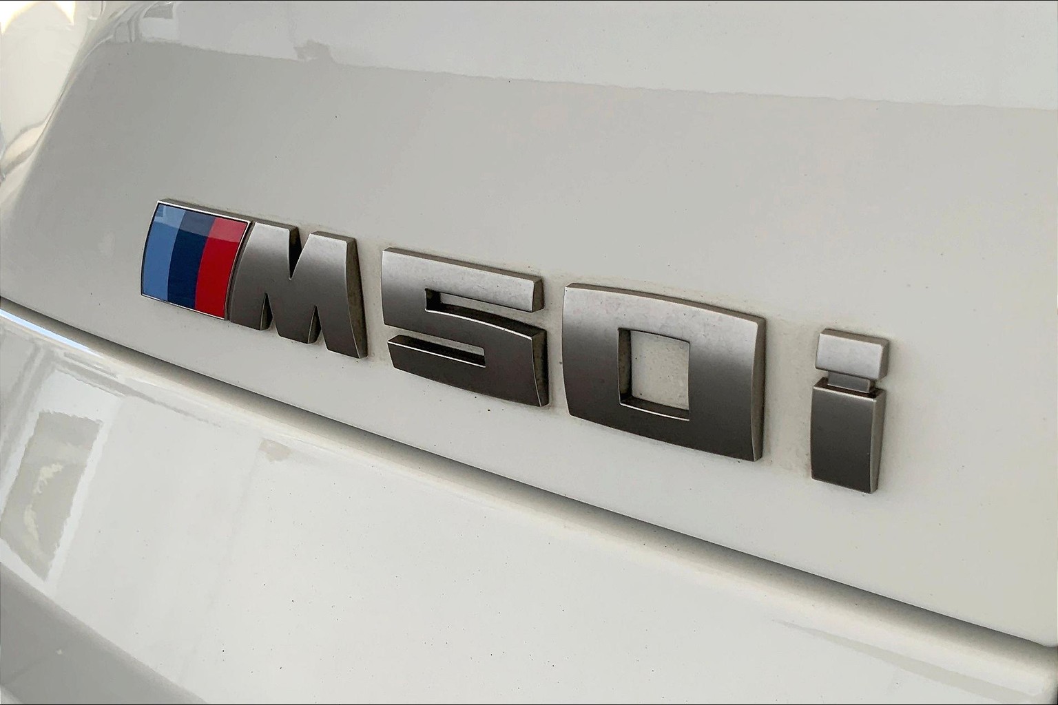 X5 M50i