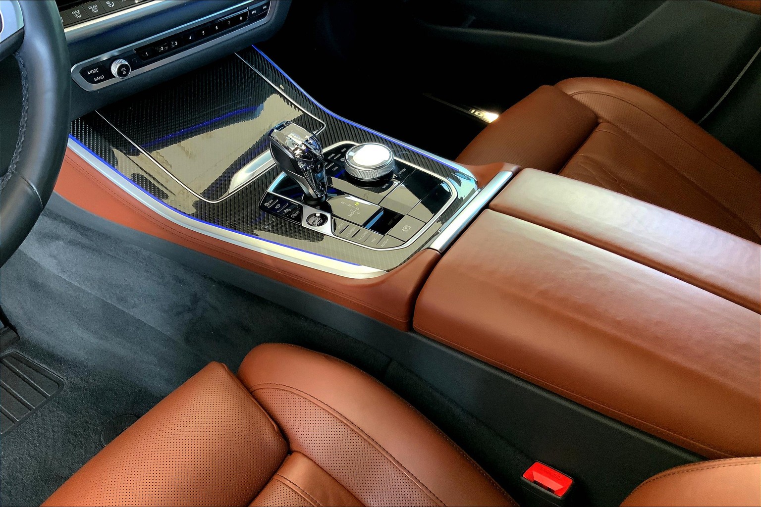 X5 M50i
