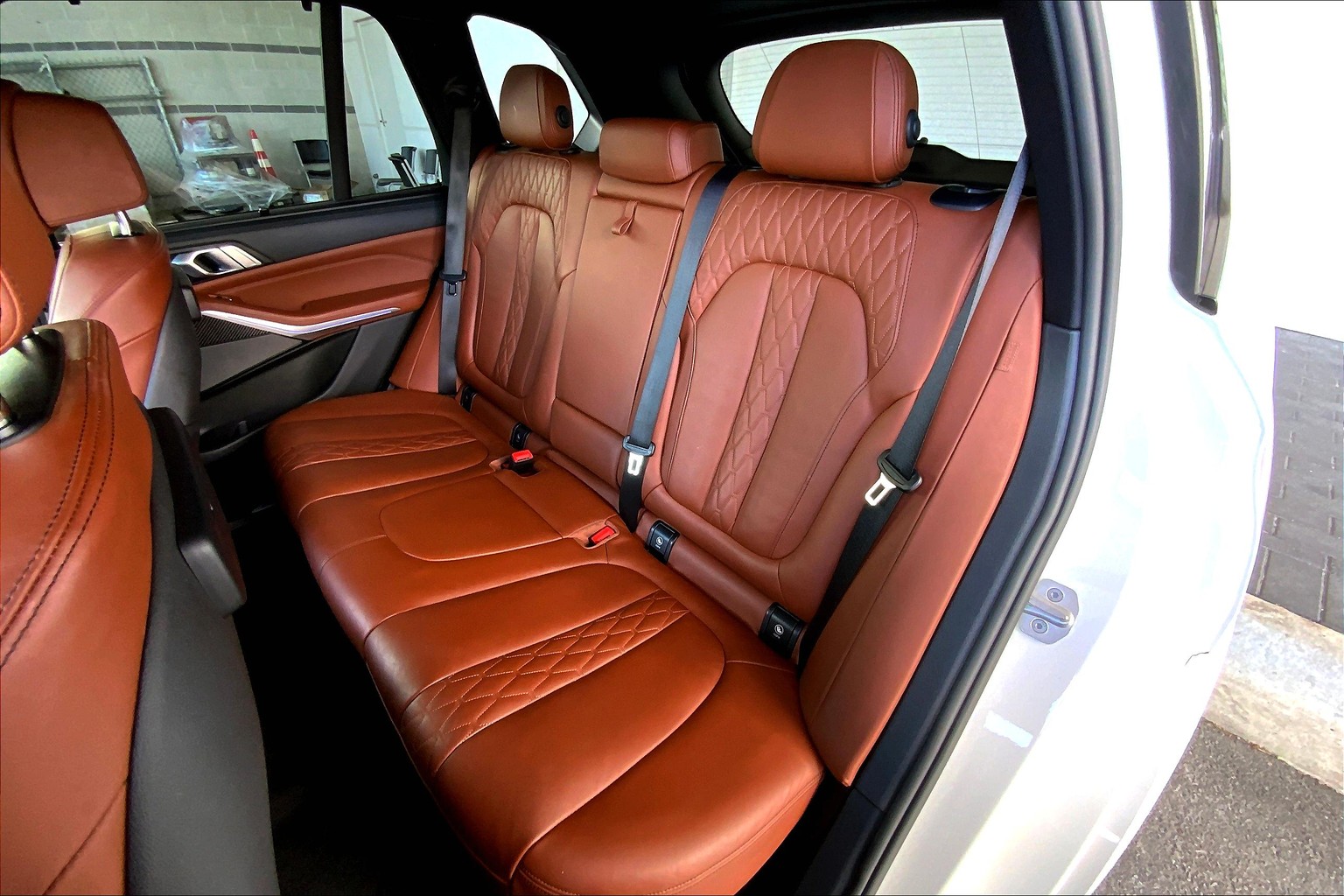 X5 M50i