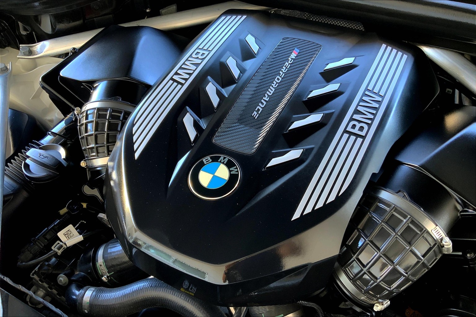 X5 M50i