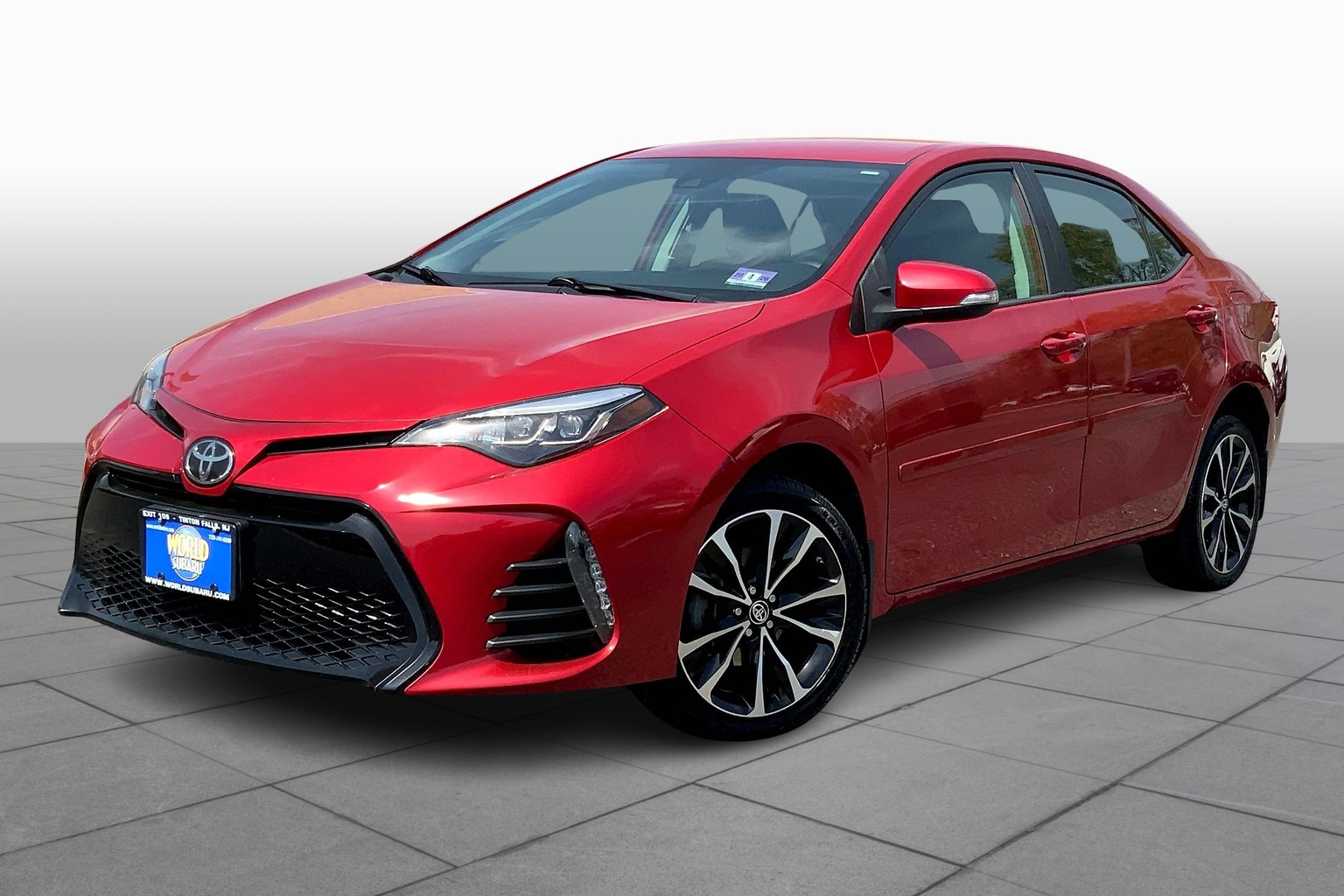 Corolla SE