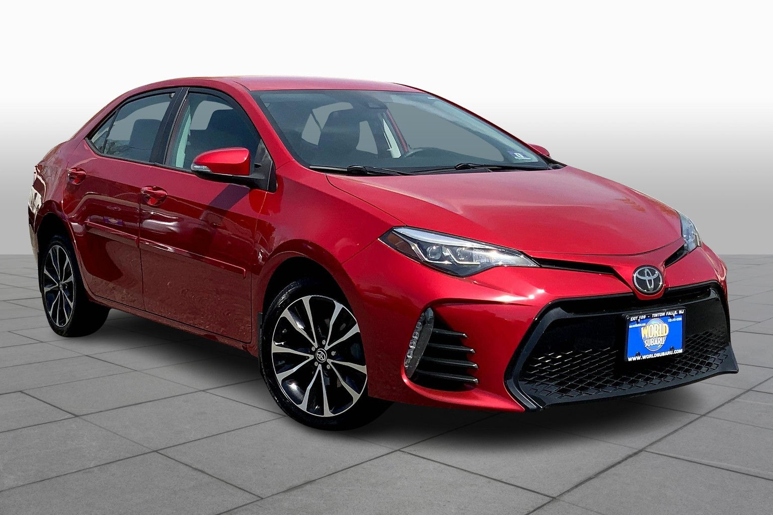 Corolla SE