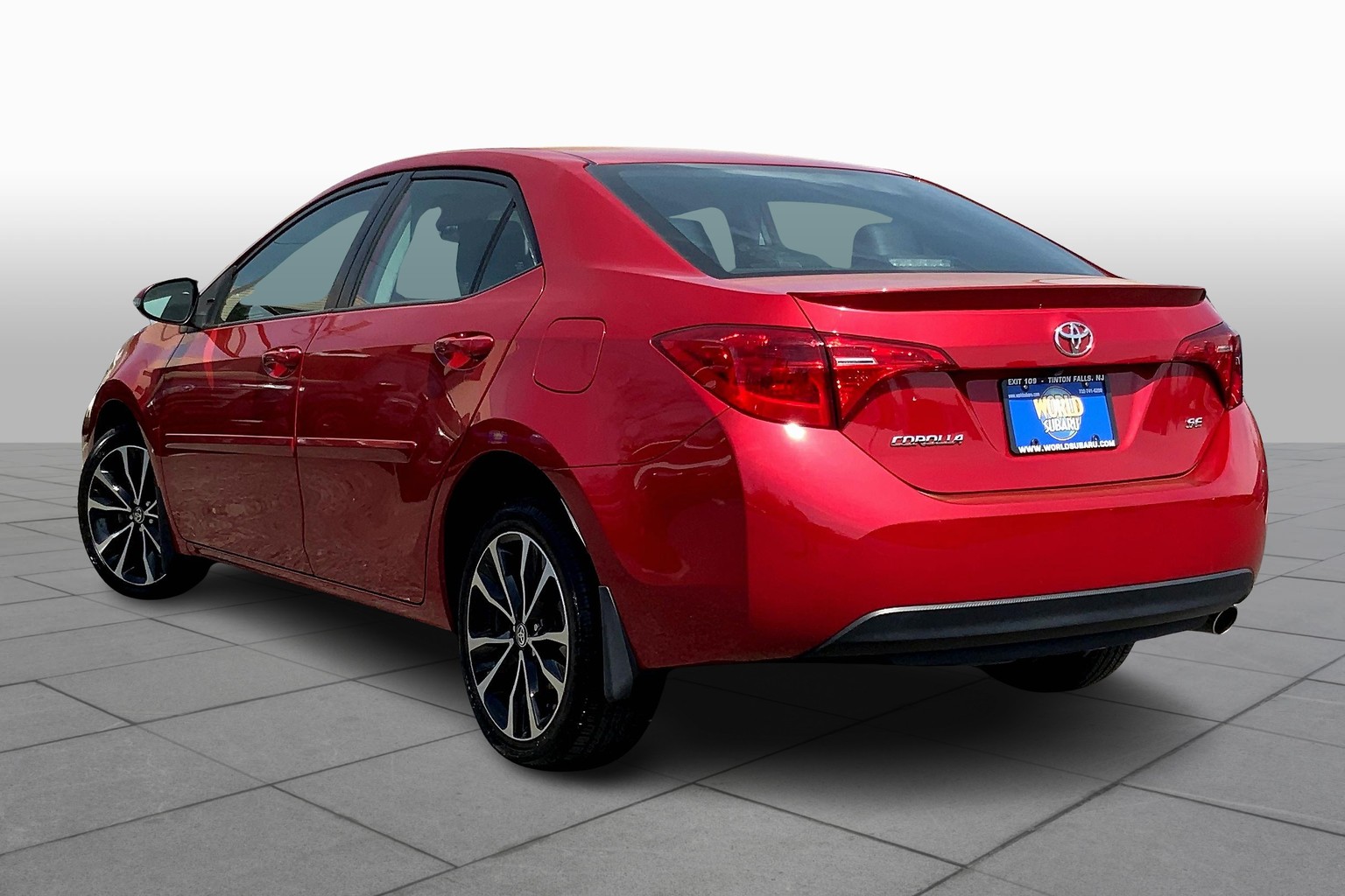 Corolla SE