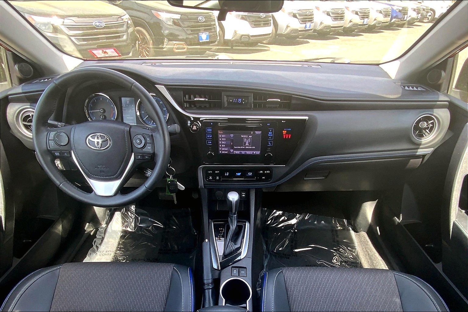 Corolla SE