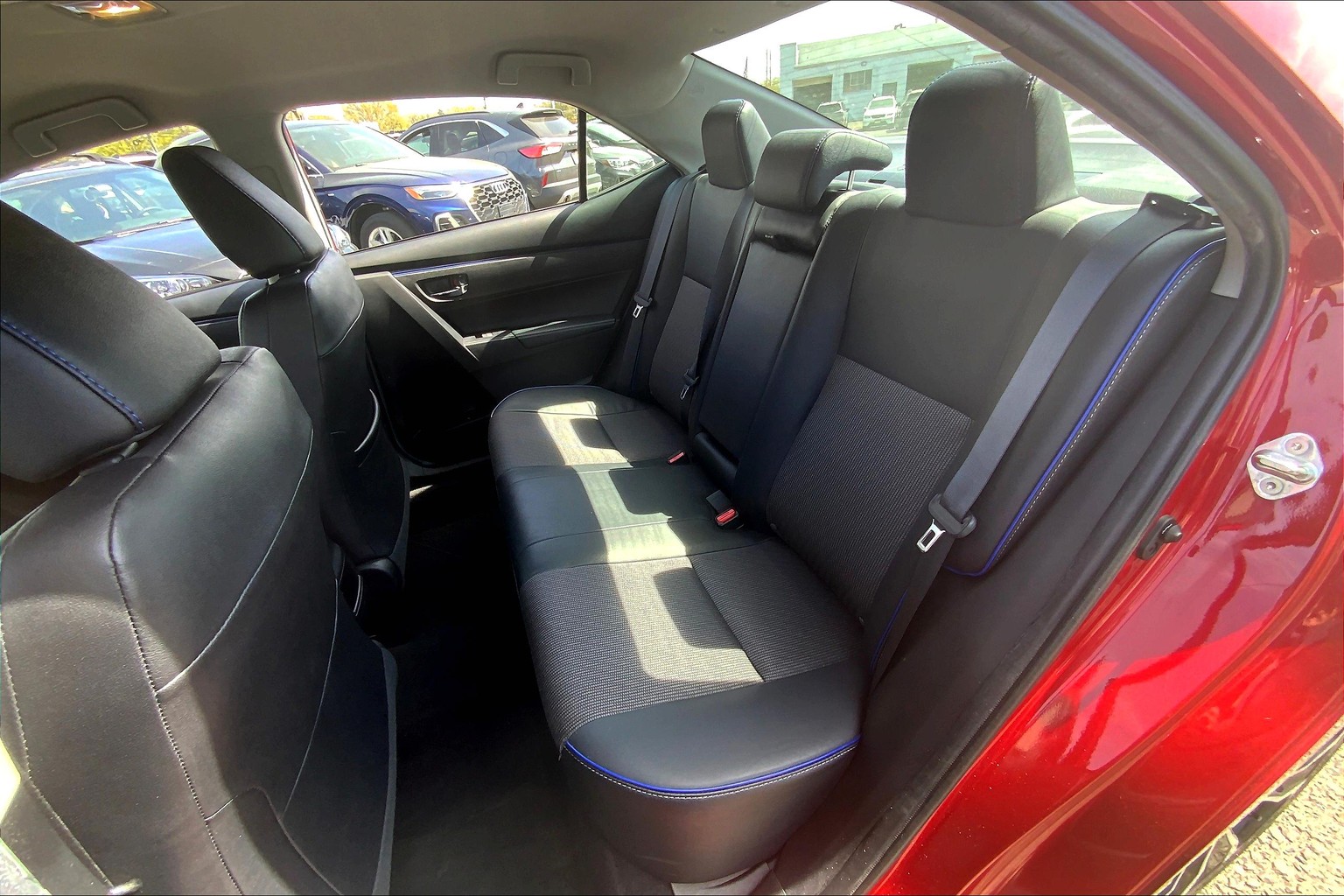 Corolla SE