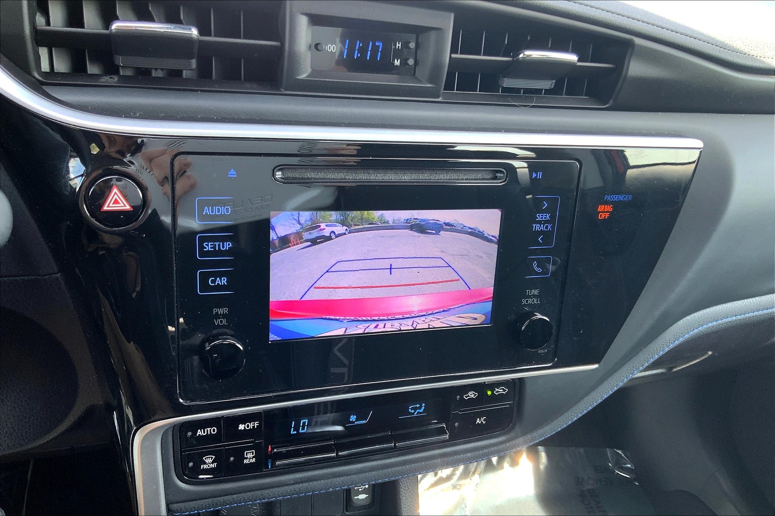Corolla SE