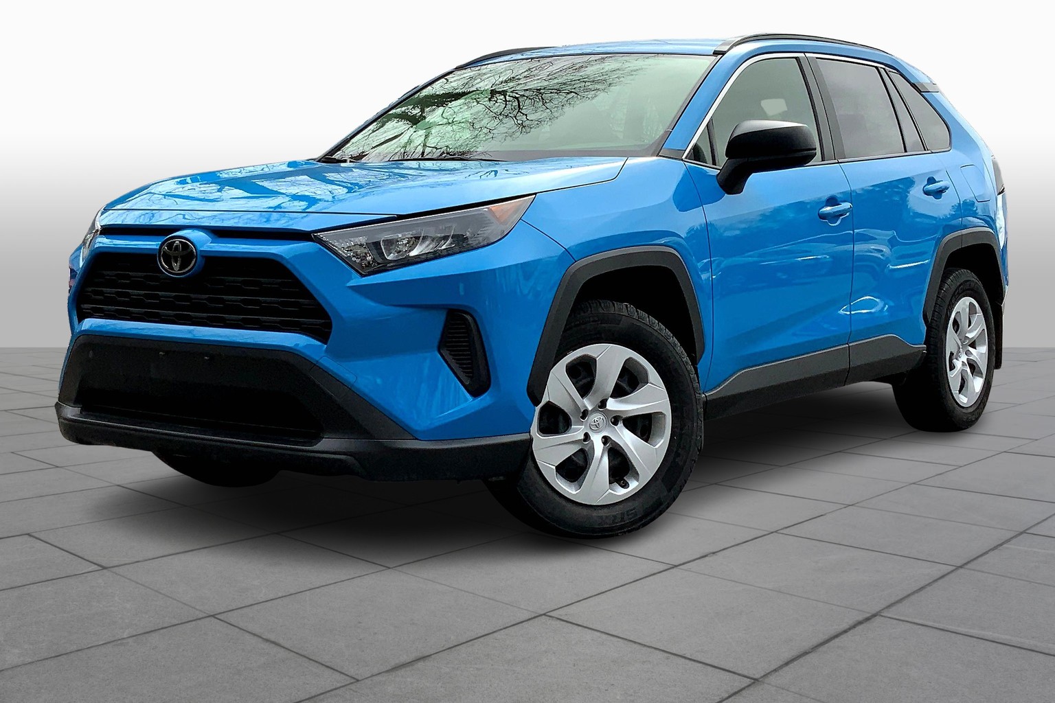 Certified Pre Owned 19 Toyota Rav4 Le Awd Suv Suv In Atlanta Kj World Toyota