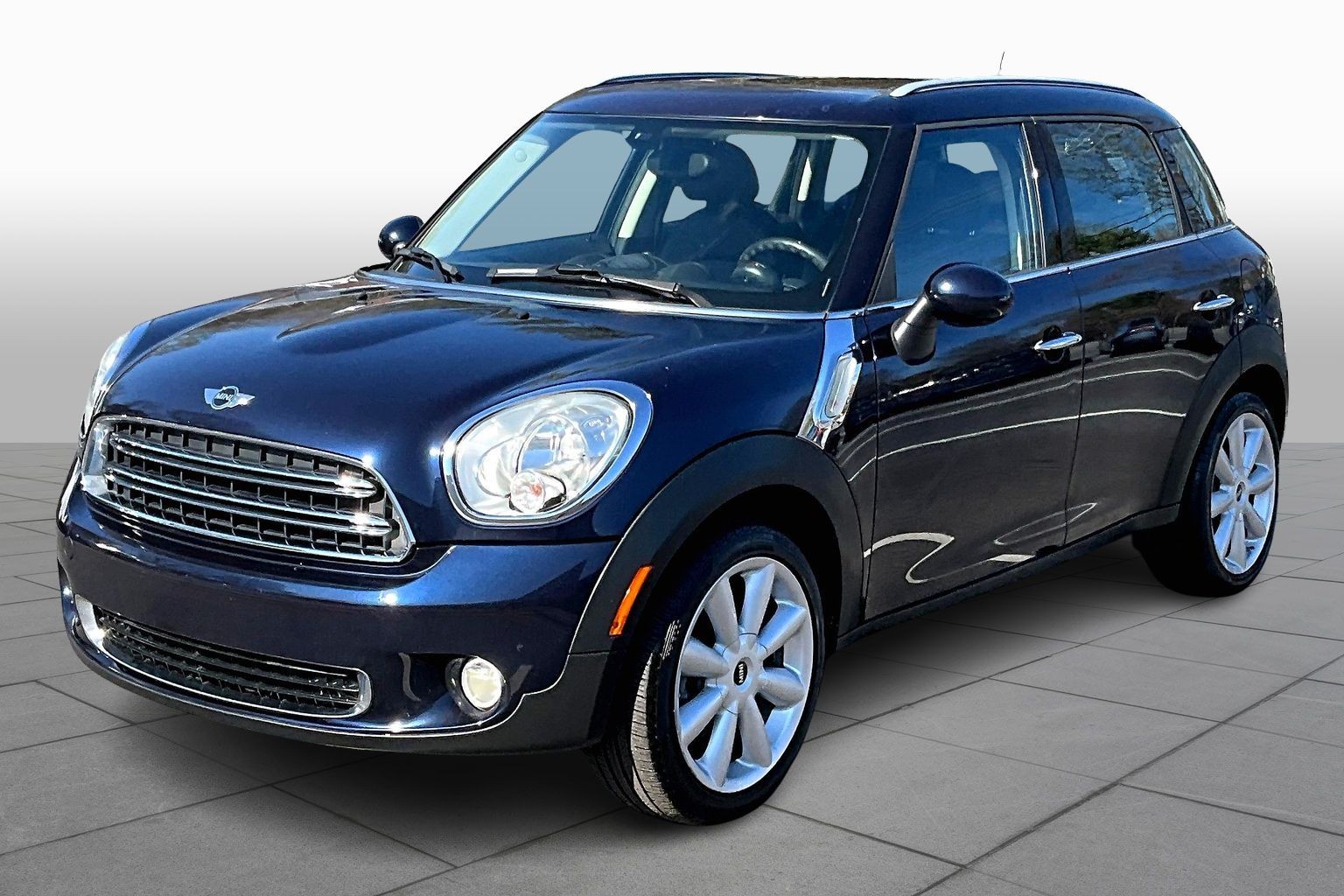 Used 2016 MINI Countryman Countryman with VIN WMWZB3C56GWR47915 for sale in Norcross, GA