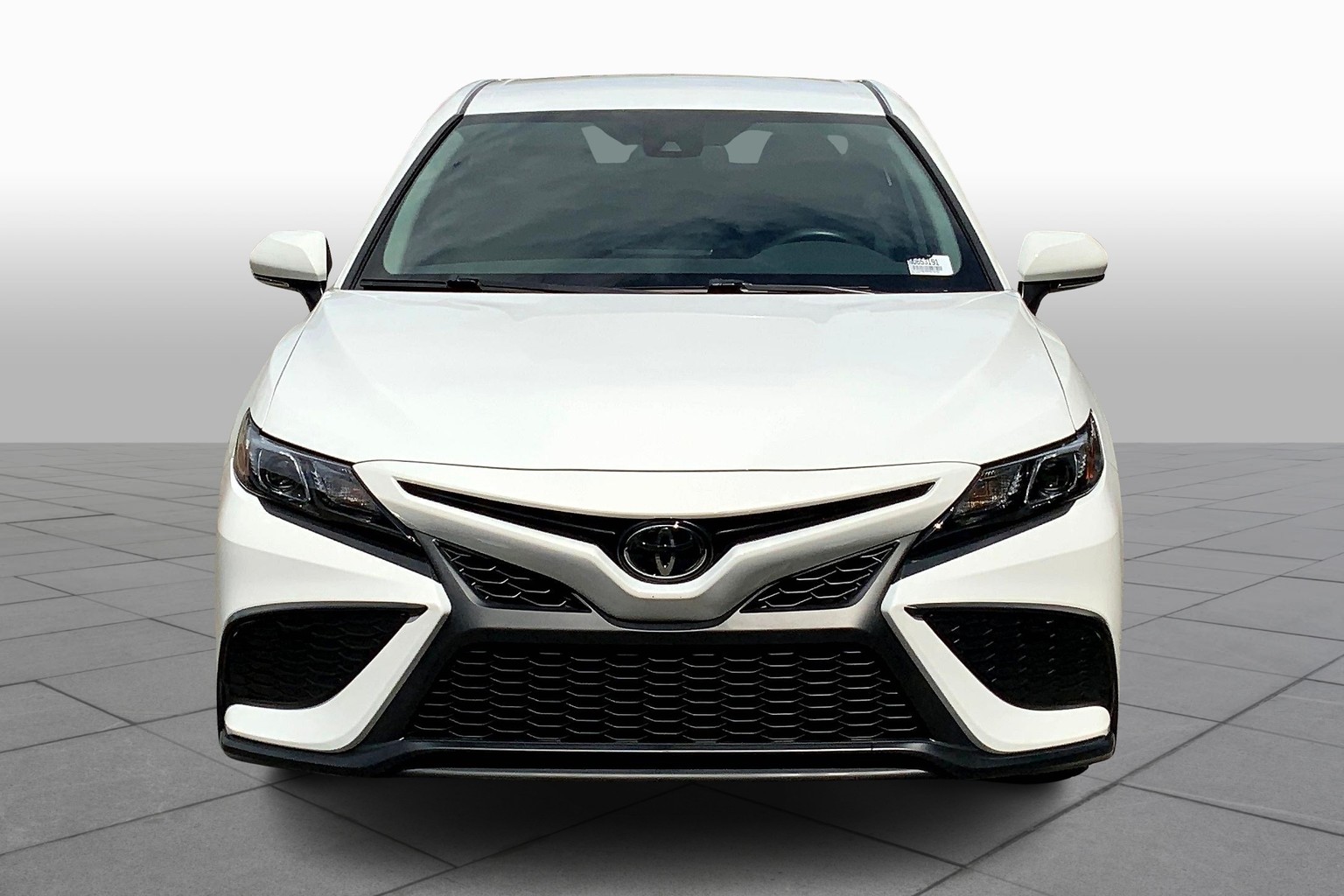 Camry SE