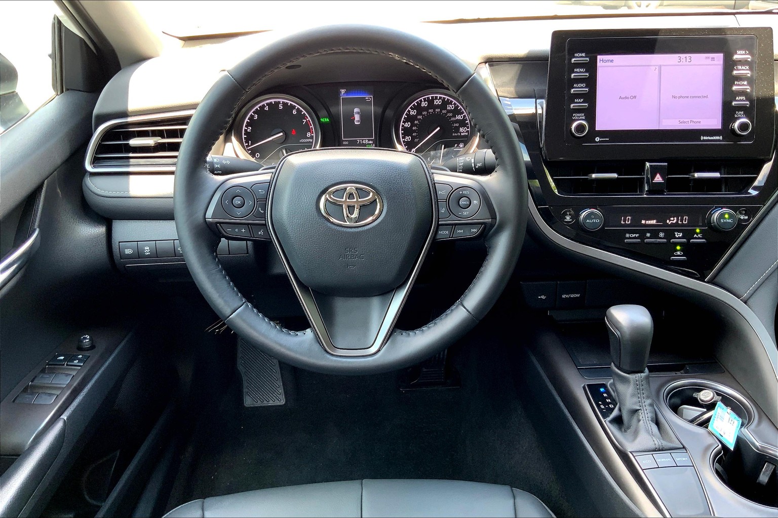 Camry SE