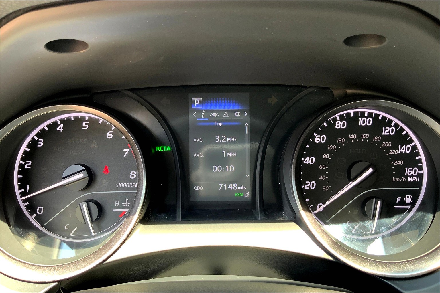 Camry SE