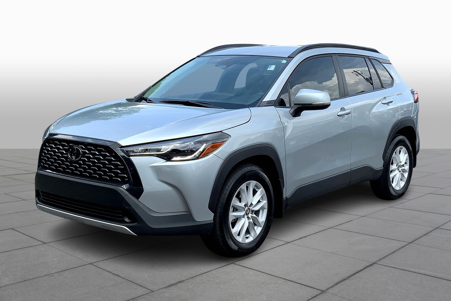 Corolla Cross LE