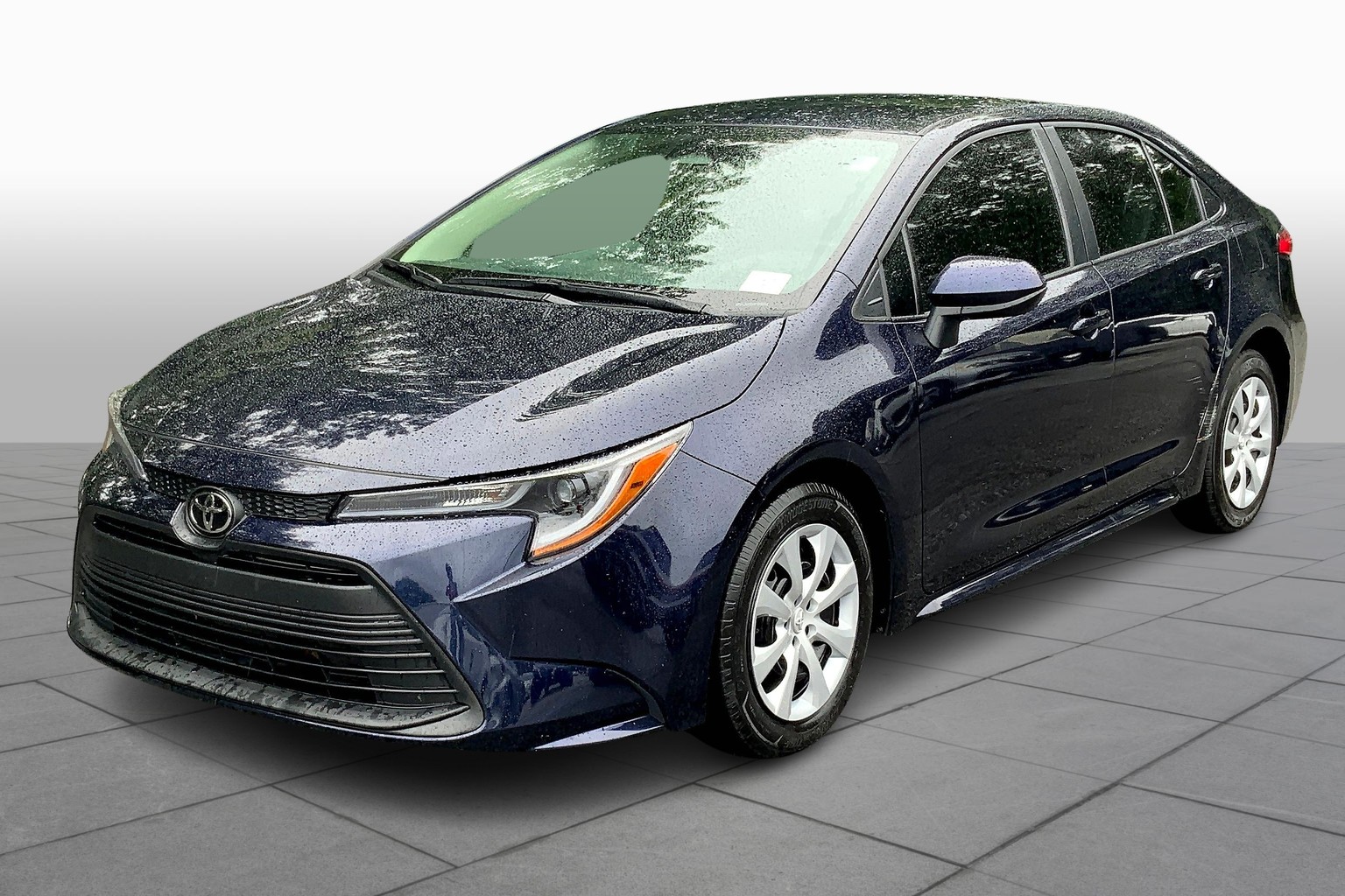 Corolla LE