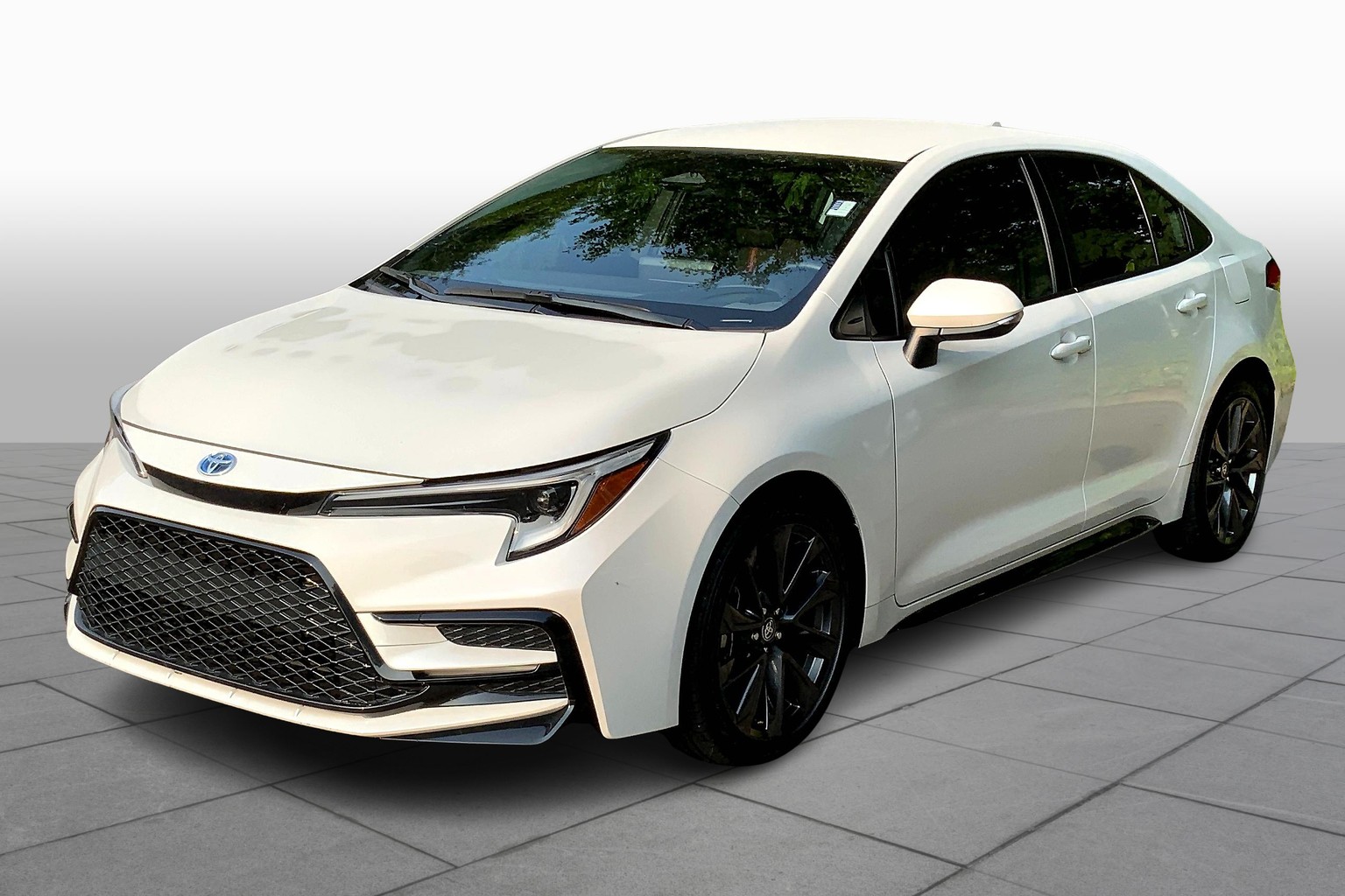 Corolla Hybrid LE