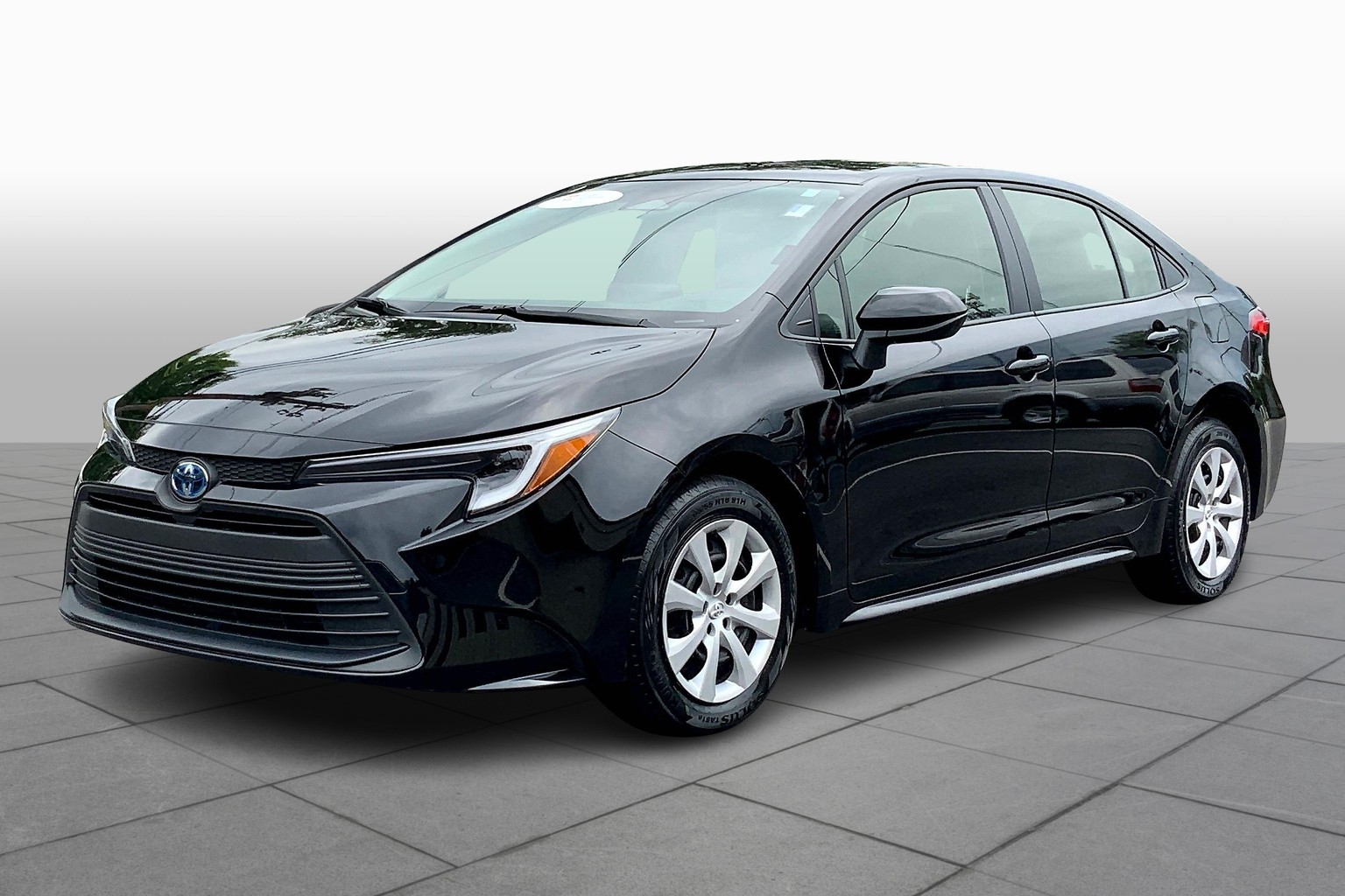 Corolla Hybrid LE