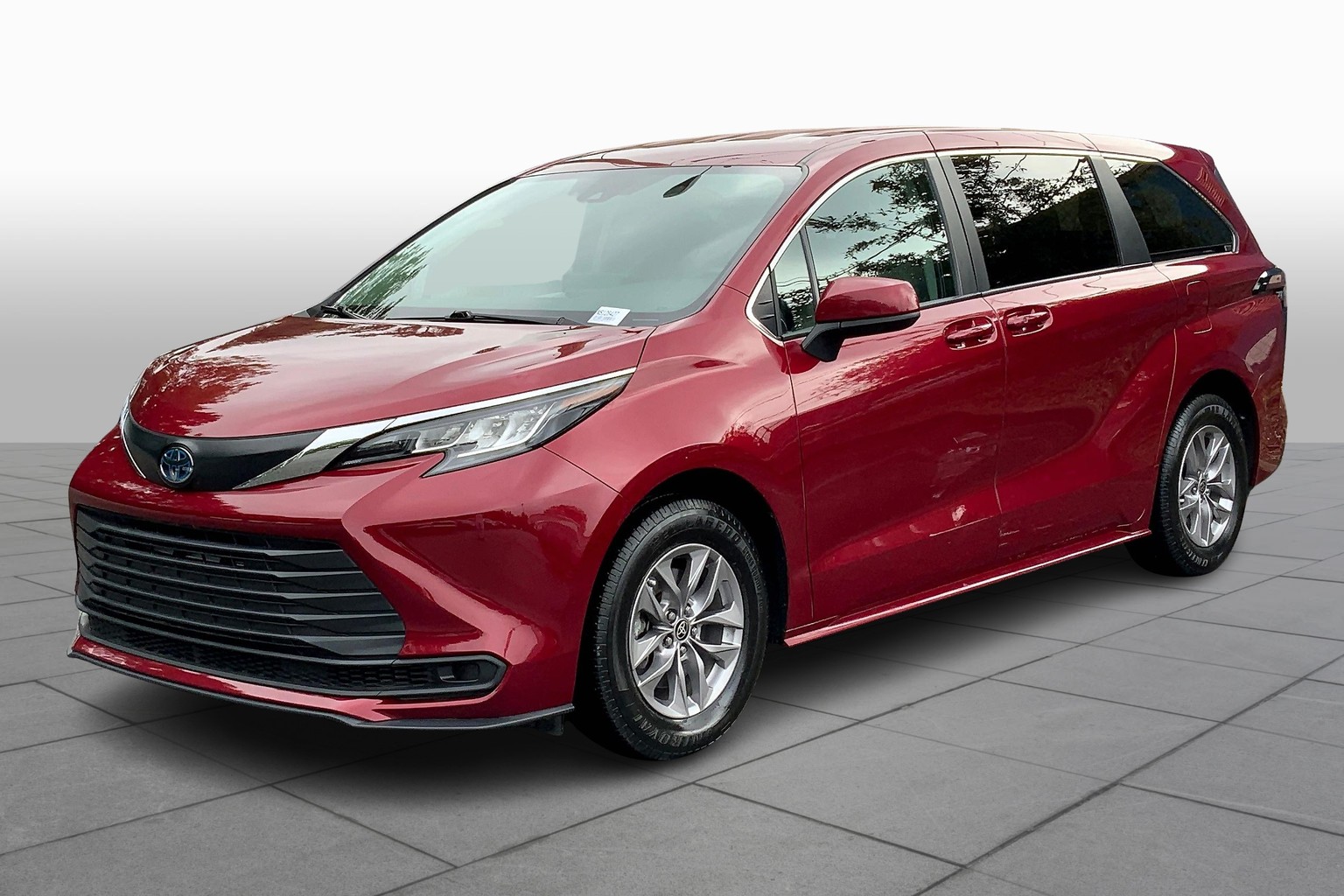 Sienna LE 8-Passenger