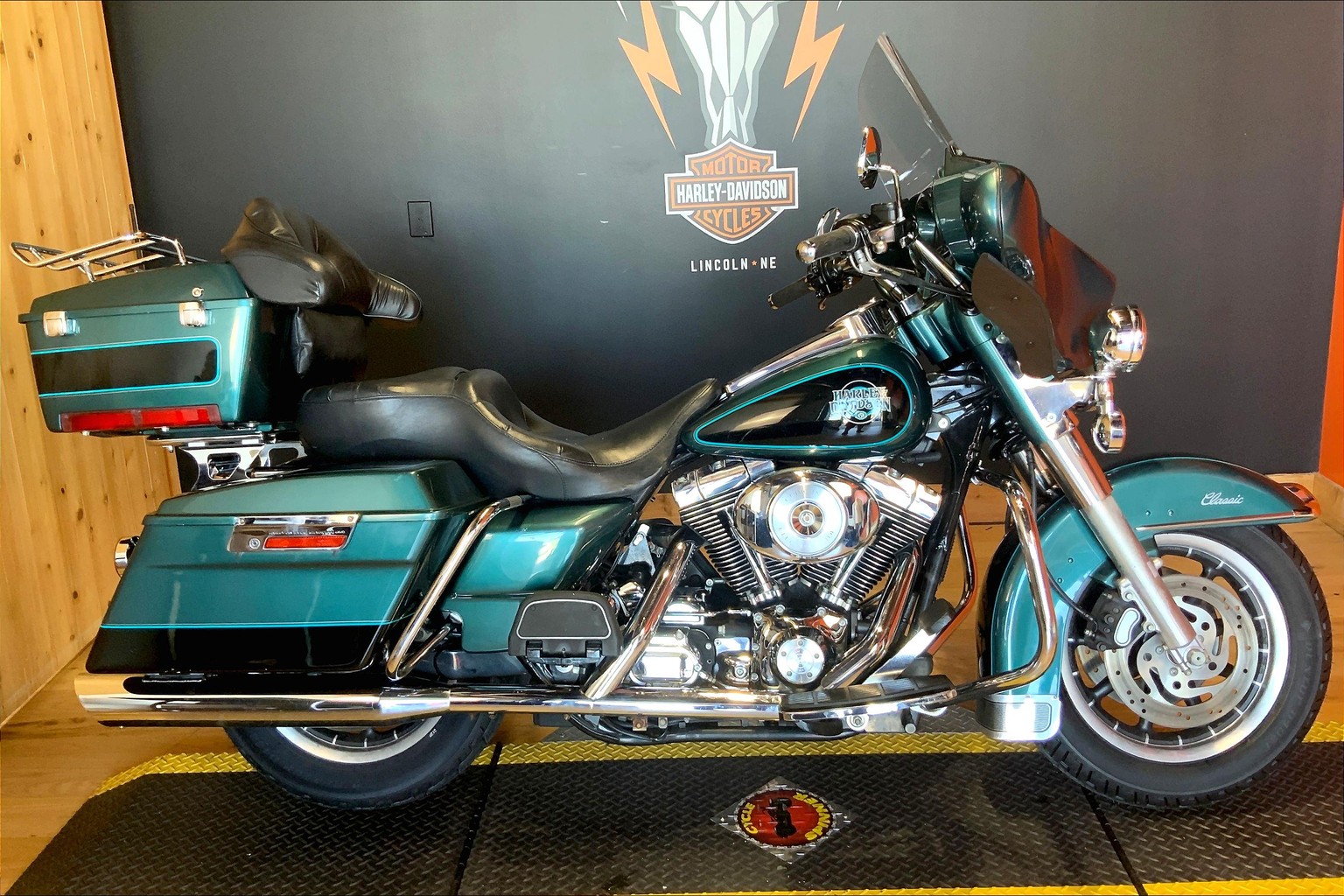 2002 harley colors