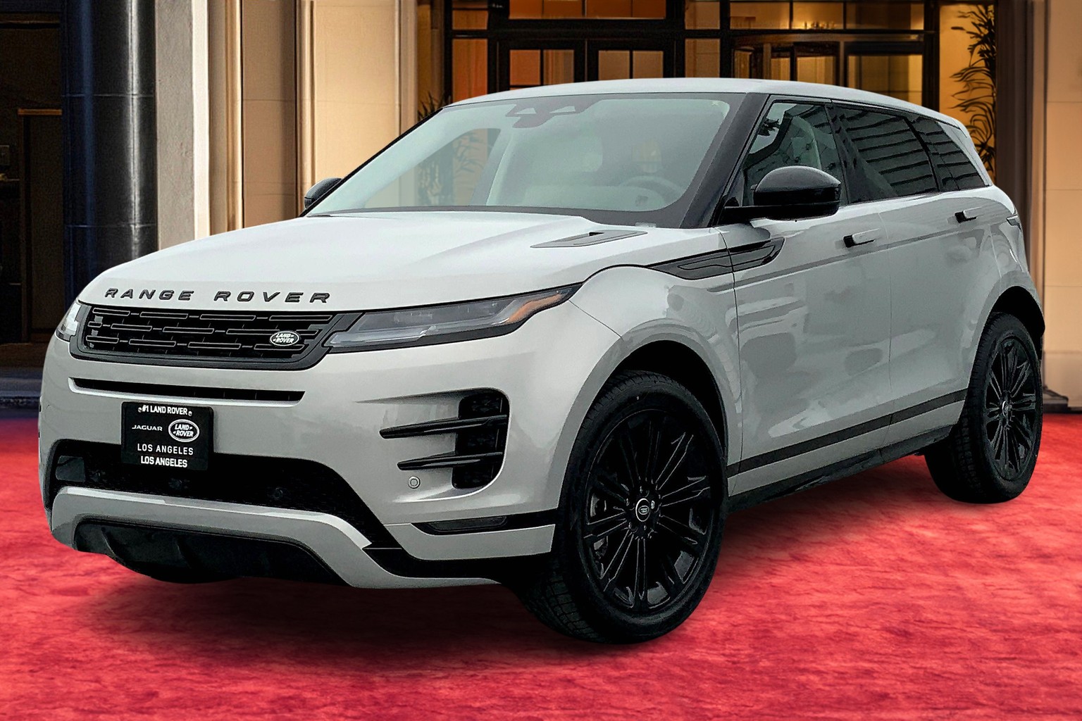 New 2024 Land Rover Range Rover Evoque Dynamic SUV in Los Angeles #RH254079  | Land Rover Los Angeles