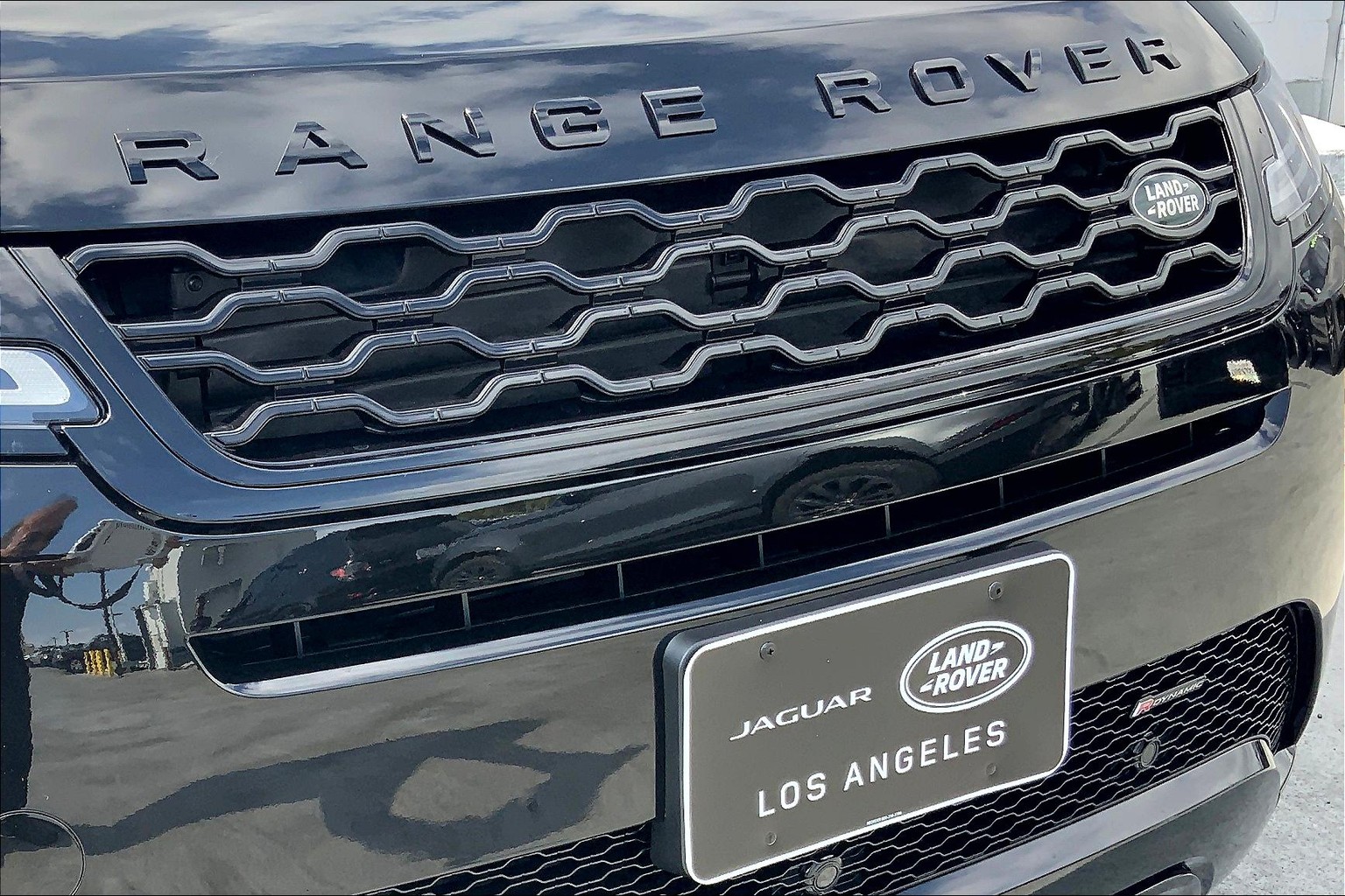 New 2023 Land Rover Range Rover Evoque R-Dynamic SE 4 Door in Metairie  #L227413