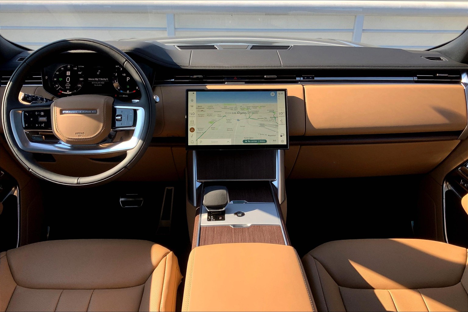 New 2025 Land Rover Range Rover SE SUV in Los Angeles #SA310931