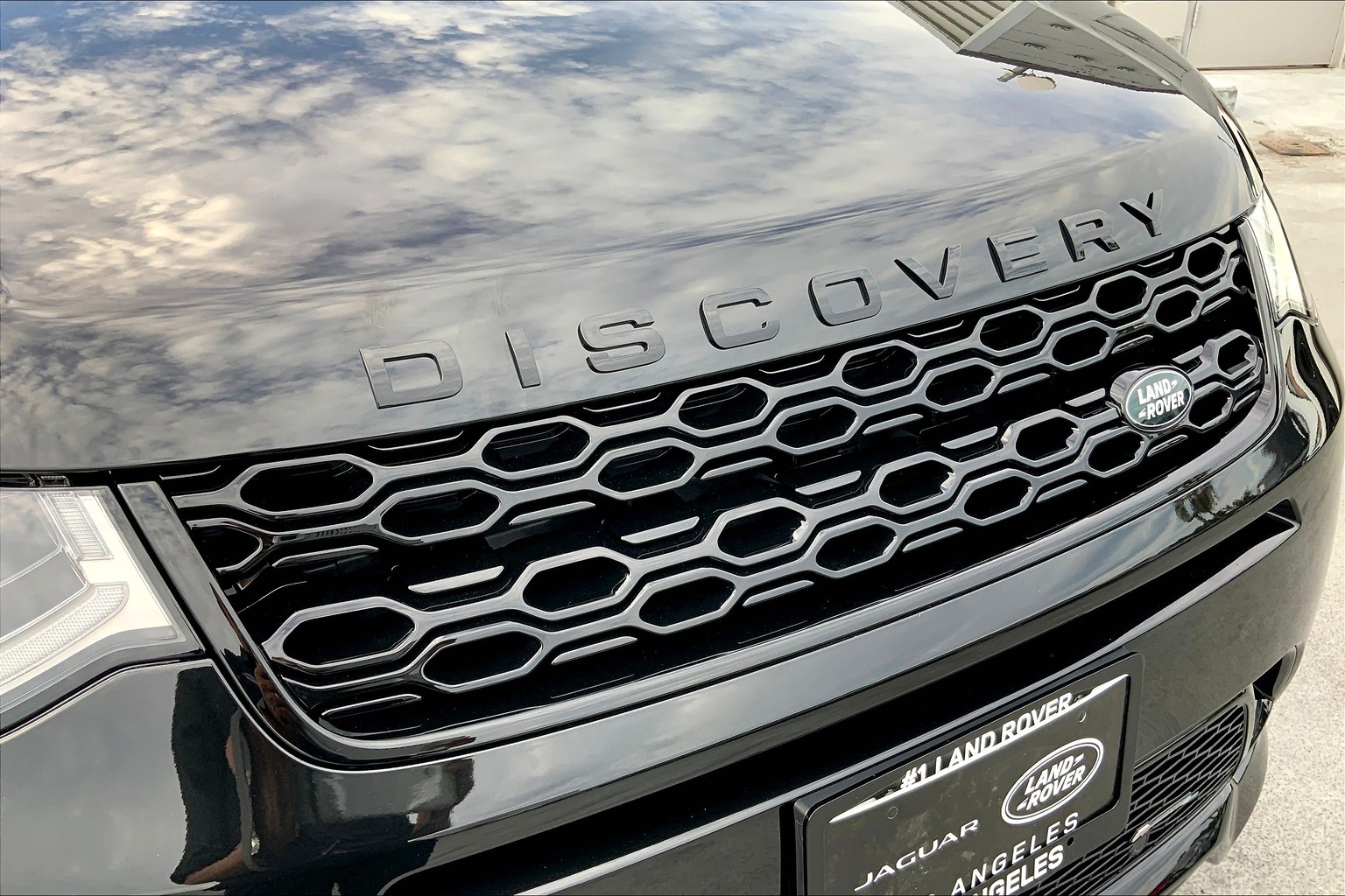 New 2023 Land Rover Discovery Sport SE R-Dynamic SUV in Los Angeles  #PH337634