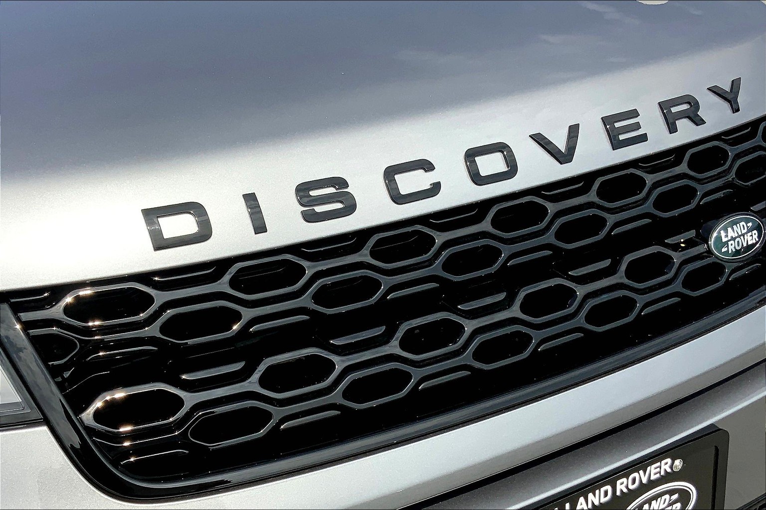 New 2023 Land Rover Discovery Sport SE R-Dynamic 4D Sport Utility in Los  Angeles #230988